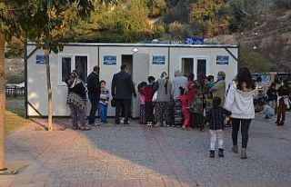 Kuşadası Belediyesi’nden depremzedeler psikolojik...