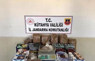 Kütahya’da 30 kilo kaçak tütün ele geçirildi