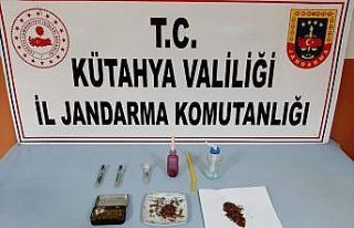 Kütahya’da uyuşturucu operasyonu: 2 gözaltı