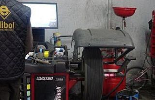 Lastikçilerde "kış lastiği" mesaisi