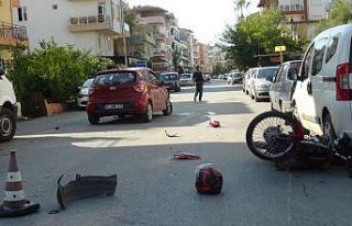 Manavgat’ta motosiklet kazası: 2 yaralı