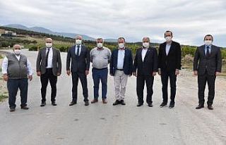 Manisa’da yol çalışmaları hız kesmiyor