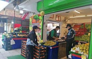 Manisa’da zabıtadan Covid-19 bilgilendirmesi