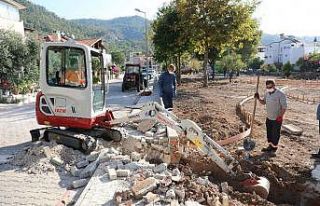 Marmaris Zübeyde Hanım Parkı yenileniyor