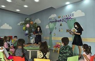 Masal terapisi ile çocukların iç dünyasına ulaşılıyor