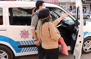 Maske takmayan kadından polise özür