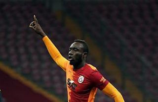 Mbaye Diagne ligdeki ilk golünü attı