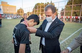 Mersin’de 10 Kasım Atatürk’ü Anma 10 Yaş Futbol...