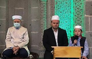Mevlid-i Nebi haftasında ‘Aileler camide buluşuyor’...