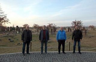 MHP Aydın İl Başkanı Haluk Alıcık Ahlat’ı...