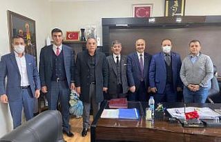 MHP ziyaretlerini sürdürüyor