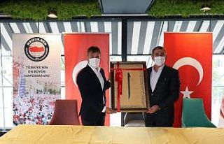 Milletvekili Köktaş’tan Samsun Memur-Sen’e takdir