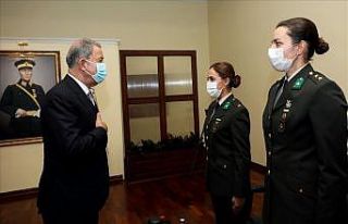 Milli Savunma Bakanı Hulusi Akar, MSB’de görevli...