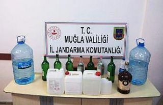 Muğla Jandarması 361 litre sahte içki ele geçirdi
