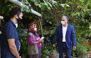 Muratpaşa, kendi ürettiği 13 bin paket unu ilçe...