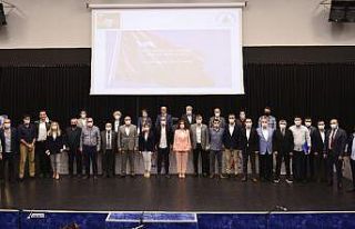 Muratpaşa meclisinin huzur haklarını İzmir’e
