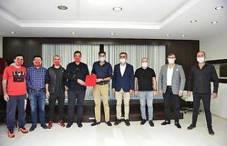 Muratpaşa’da spor protokolü