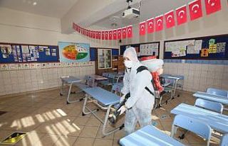 Nevşehir’de okullar dezenfekte edilmeye devam ediyor