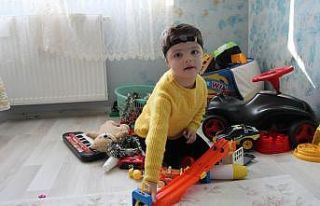 Oğlunun kulaklarına kavuşmasını isteyen baba:...