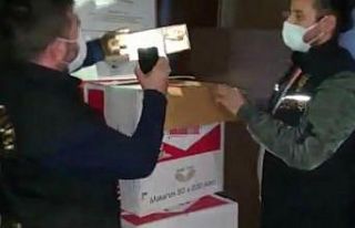 Okul çevrelerinde kaçak sigara satışı yapan şüphelilere...