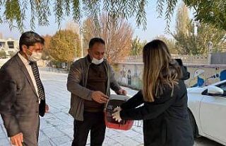 Okul müdüründen örnek davranış