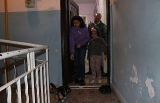 Ortaokul öğrencisi Irmak biriktirdiği harçlıkları...