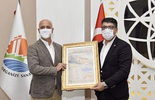 OSB Başkanı Ali Bahar, ANTİAD’ı konuk etti