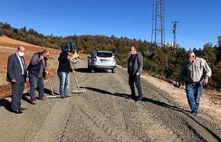 Osmaniye’de yol yapım çalışmaları sürüyor