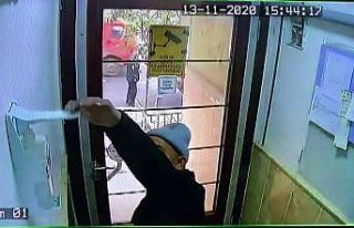 (Özel) Sebze satıcısı sipariş getirdiği adreste...