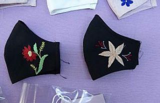 Pandemi sürecinde maske üretimi kursiyerlere gelir...