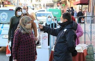 Pazar yerlerinde alınan sıkı denetimler vatandaşları...