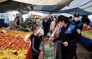 Pazar yerlerinde korona virüs bilgilendirmesi