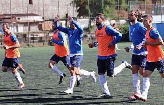 Pazarspor’da 12 futbolcu ve 1 antrenörün Covid-19...