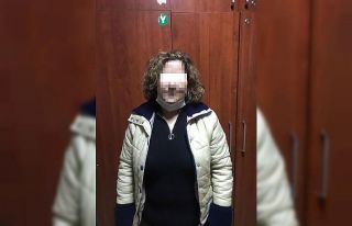 Polis ’eş değiştirme’ ilanı veren çifti müşteri...