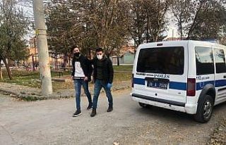 Polisten kaçan gence ceza yağdı