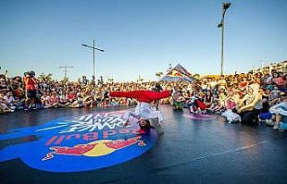 Red Bull Dance Your Style, online olarak en iyi dansçıyı...