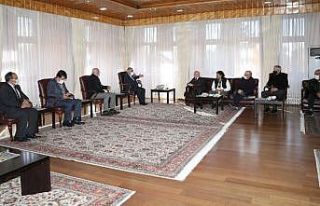 Rektör Çomaklı, Erzurum’a yatırım yapacak işadamlarını...