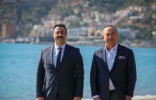 Rektör Kalan’dan Bakan Çavuşoğlu’na brifing