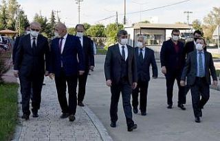 Rektör Ünal: “İlçelerimizde kampüs kültürünü...