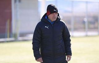 Rıza Çalımbay: “Karabağ maçı bizim final maçımız”