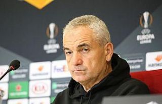 Rıza Çalımbay: “Karabağ maçı final niteliğinde”