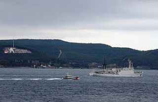 Rus istihbarat gemisi ‘Donuzlav’, Çanakkale Boğazı’ndan...