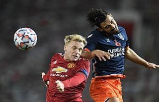 Şampiyonlar Ligi: Manchester United: 3 - Medipol...