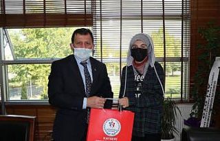 Şampiyonlardan Kabakcı’ya ziyaret