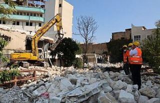 Şanlıurfa’da Kızılay Meydanı gün yüzüne...