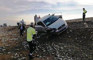 Şanlıurfa’da otomobiller çarpıştı: 3 yaralı