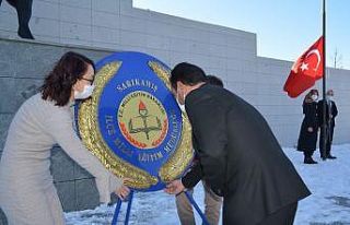 Sarıkamış’ta Öğretmenler Günü törenle kutlandı