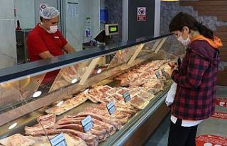 Serik Halk Et’de 1 ayda 4 bin kilogram et satıldı