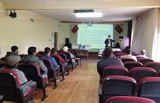 Siirtli gençlere arıcılık eğitimi verildi