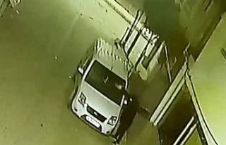 Siirt’te aracın kundaklama anı güvenlik kamerasına...